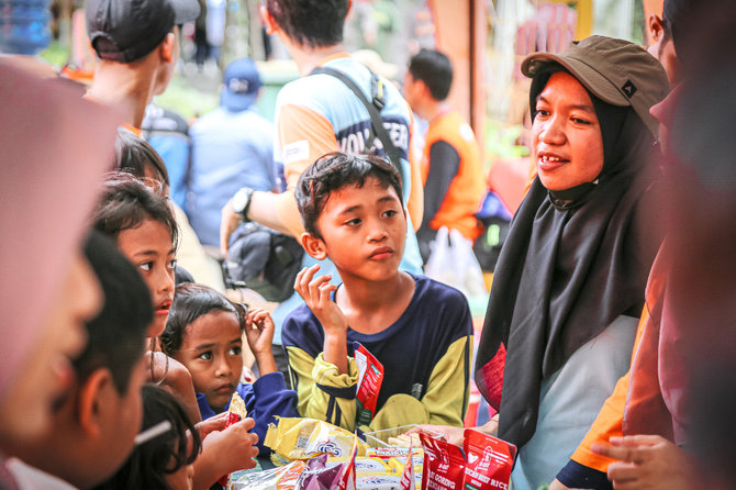 pertamina patra niaga siapkan kontrakan bagi warga plumpang yang rumahnya rusak