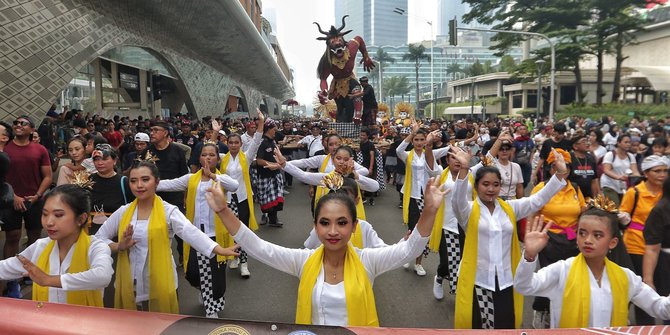 Kemeriahan Pawai Ogoh-Ogoh di Bundaran HI Menyambut Perayaan Nyepi 2023