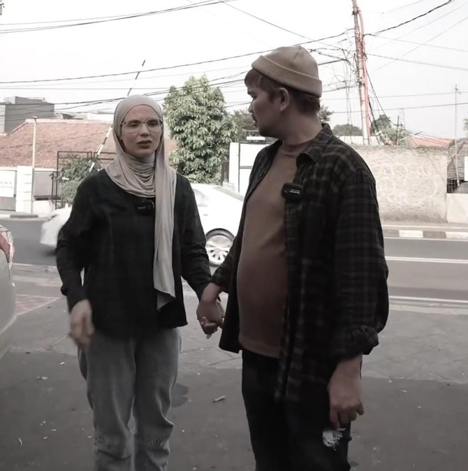 aldila jelita resmi gugat cerai indra bekti sudah tak sejalan amp bukan karena sakit