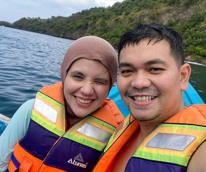 aldila jelita resmi gugat cerai indra bekti sudah tak sejalan amp bukan karena sakit