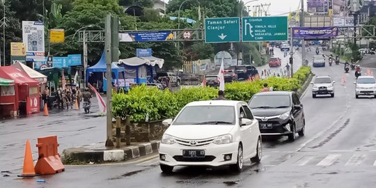 Empat Kendaraan Terlibat Kecelakaan di Jalur Puncak