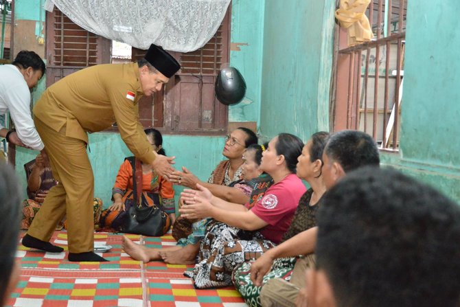 kecelakaan beruntun di jalinsum batu bara