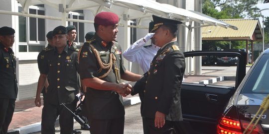 Kunker ke Brunei, Kasad Perkuat Kerjasama Militer Bidang Pendidikan hingga Intelijen