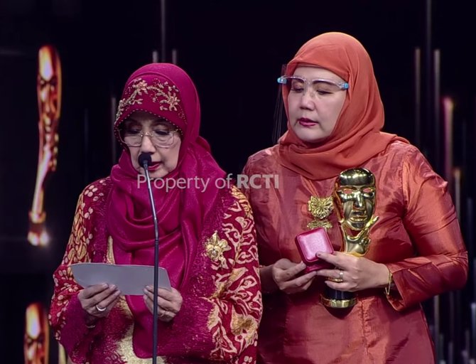 sederet prestasi nani wijaya artis senior indonesia yang meninggal dunia hari ini