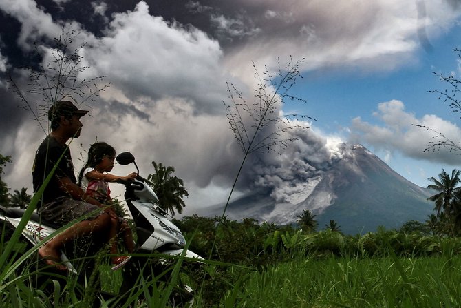 erupsi gunung merapi