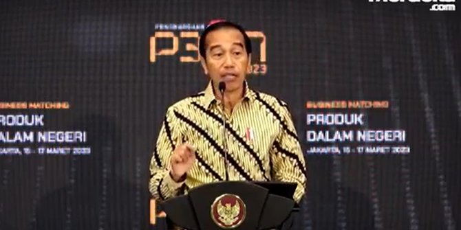 VIDEO: Sangat Ganggu Industri RI, Presiden Jokowi "Impor Baju Bekas Setop!"