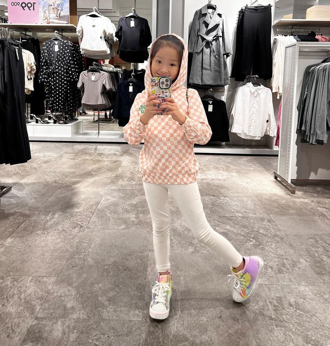 foto terbaru thalia putri onsu anak ruben onsu