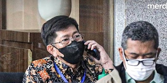 Kepala Pajak Jaktim Wahono Dicecar soal Keikutsertaan Istri di Perusahaan Rafael Alun