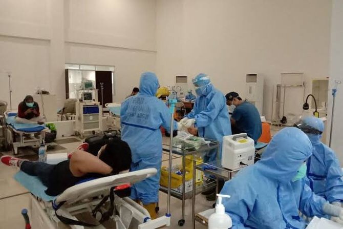 ilustrasi perawat covid 19