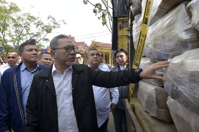 kemendag musnahkan barang impor bekas