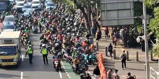 Jalan Gatot Soebroto Macet Parah, Polda Metro Evaluasi Program CFD Tiap Hari Jumat