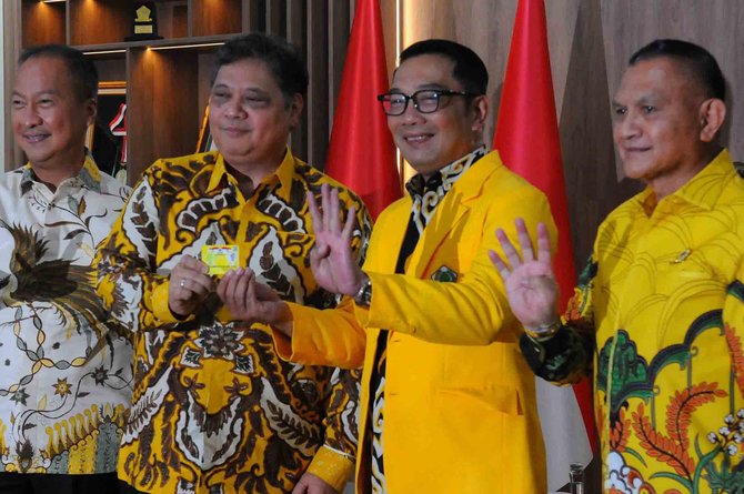 ridwan kamil masuk golkar