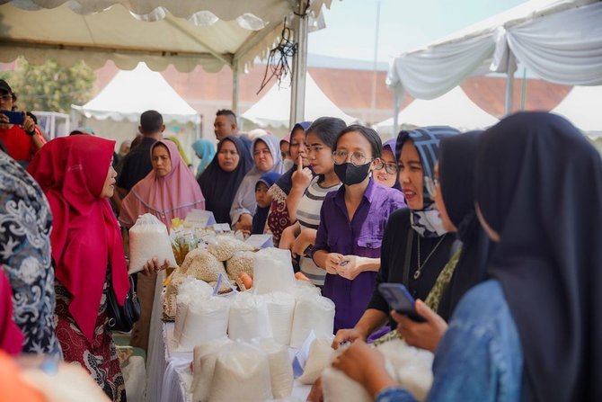 event pasar murah jelang bulan ramadan di kota medan