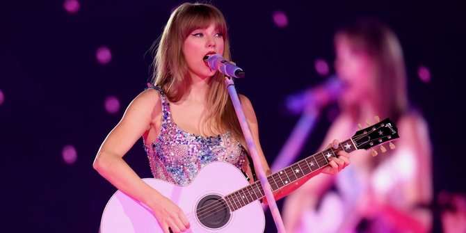 Taylor Swift Cetak Sejarah, Penyanyi yang Secepat Kilat Ganti Kostum saat Konser