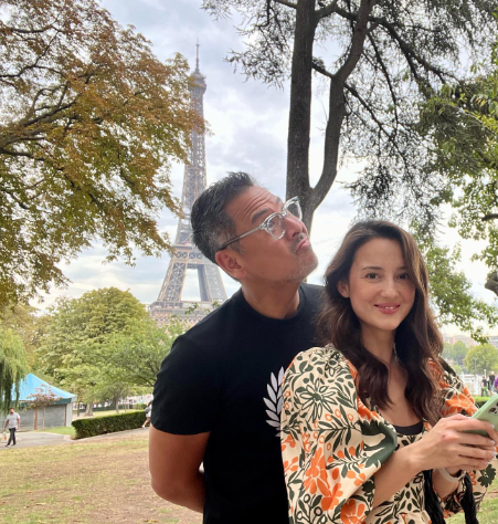 umumkan hamil anak pertama intip potret romantis julie estelle dan suami