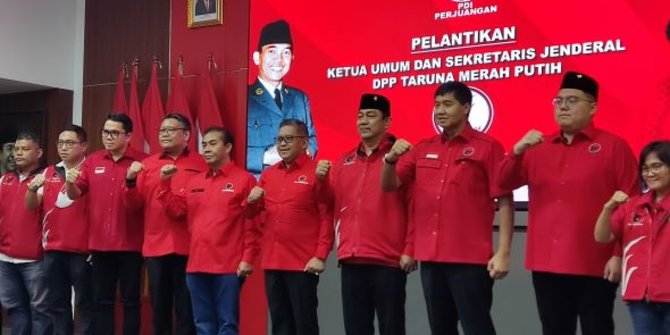 Disaksikan Megawati, PDIP Lantik Eks Walkot Semarang Jadi Ketum Taruna ...