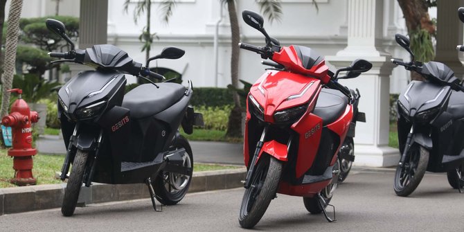 Simak, Ini 13 Model Motor Listrik yang Disubsidi