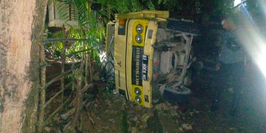 Truk Angkut 34 Orang yang Pulang Melayat Alami Kecelakaan, 4 Tewas