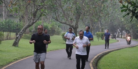 intip kegiatan mendag zulkifli hasan sebelum jamu menteri ekonomi asean