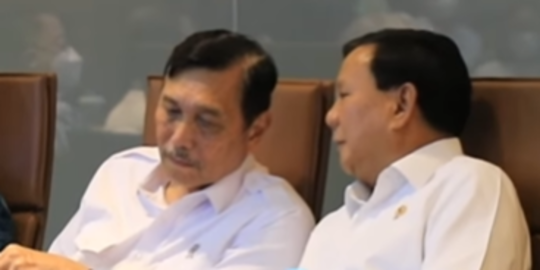 Sikap Sempurna Prabowo saat Lempar Candaan, Reaksi Luhut "Jangan Macam-Macam Bowo"