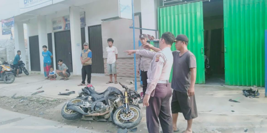 Hindari Lubang, Truk Tabrak Motor Tewaskan Dua Orang di Gunungsindur