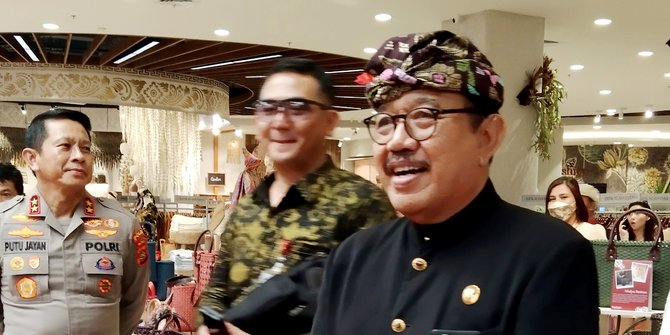 Wagub Bali Sinyalir Ada Kelompok WNA Ambil Lahan Usaha Warga Lokal di Ubud