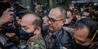 Usai Diperiksa KPK 12 Jam, Rafael Alun dan Istri Bungkam