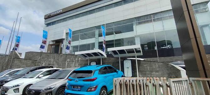 hyundai gowa resmikan diler flagship di jalan pramuka jakarta pusat
