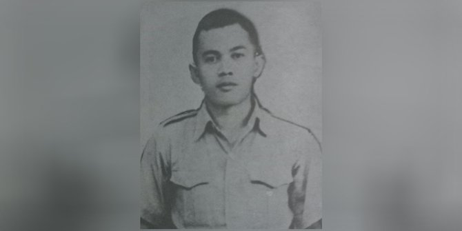 Bersikeras Melawan Inggris, Perwira TNI Copot Pangkat di Depan Nasution