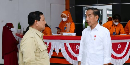 Survei Indikator Politik: Elektabilitas Prabowo Naik usai Kode Endorse dari Jokowi