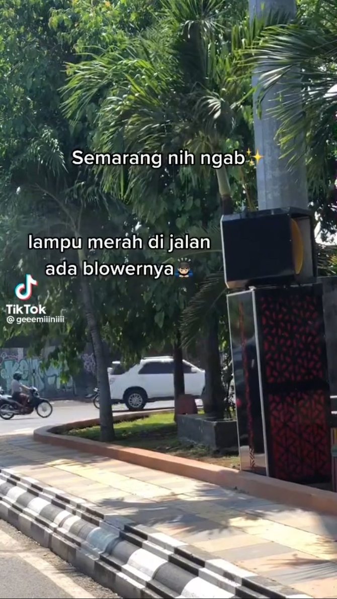 intip potret jalan menuju lampu merah di semarang dipasangi blower saking panasnya