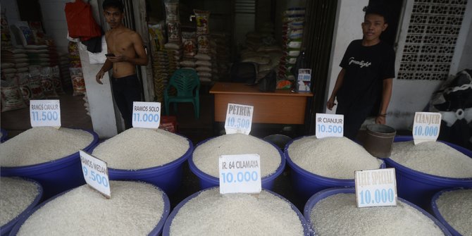 Pedagang Bingung Harga Beras Tetap Naik Meski Stok Melimpah