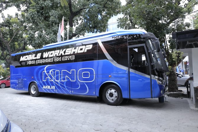 hino mobile workshop siap melayani service on site jelang mudik lebaran 2023