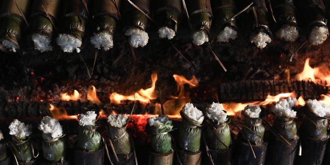 Lemang Bambu Diminati di Kala Ramadan, Begini Proses Pembuatan