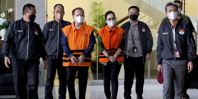 6 Fakta KPK Tetapkan Bupati Kapuas & Istri Anggota DPR Tersangka Korupsi