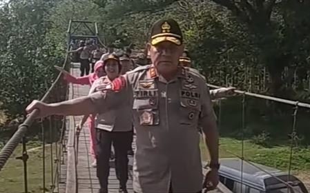 jenderal polri pulang kampung lewati jembatan hingga nostalgia panggang kempelang