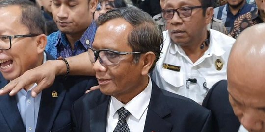 Tiba di DPR, Mahfud MD Ungkap Banyak yang akan Dibuka soal Transaksi Rp349 T