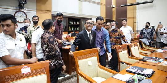 Rapat soal Transaksi Rp349 Triliun dengan DPR, Mahfud: Saya Setiap ke Sini Dikeroyok