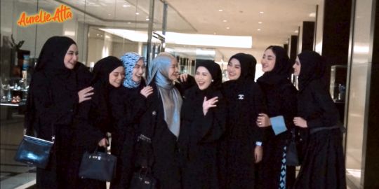 Pesona Aurel Hermansyah & Geng Mamayuu saat Bukber, Cantik Semua Pakai Pakaian Syar'i