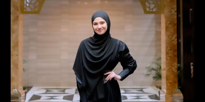 Potret Syifa Hadju Tampil Berhijab saat Hadiri Acara Bukber, Netizen 'Cantik Banget'