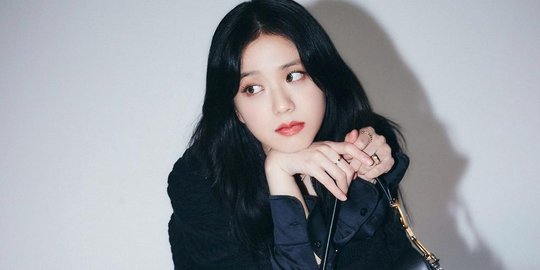 Debut Solo, Segini Harga Album Jisoo Blackpink