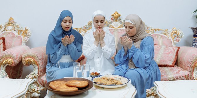 32 Kata-kata Selamat Berbuka Puasa Lucu & Menghibur, Cocok Dikirim ke Sahabat