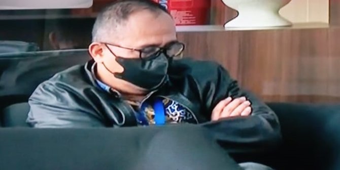 Terungkap, Ini Ciri-Ciri Artis Inisial R Diduga Terlibat Pencucian Uang Rafael Alun
