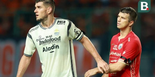 Sisaan Persija Vs Persib di BRI Liga 1: Klok Ngamuk Tendang Bangku, Handuk Sakti Robi Darwis Dicuri, Kakang Muntah Naik Barracuda