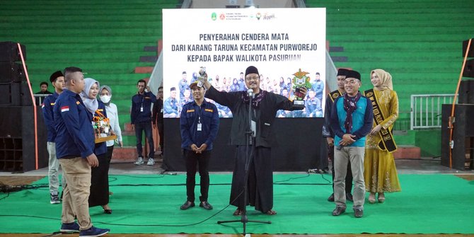 Semarak Ramadan Kota Pasuruan, Ratusan Pemuda Ramaikan Lomba Musik Patrol Resik-resik