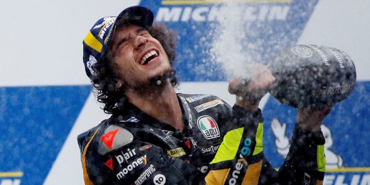 Taklukan Trek Basah, Marco Bezzecchi, Murid Valentino Rossi Juara MotoGP Argentina