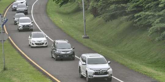 Polisi Temukan Pria Tewas di Pinggir Tol Jagorawi, Ternyata Korban Perampokan