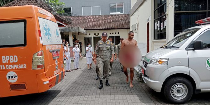 Hanya Kenakan Celana Dalam, WN Inggris Ngamuk di Kantor DPMPTSP Bali