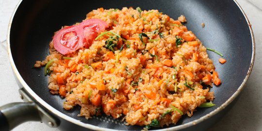 6 Resep Nasi Goreng Merah Lezat Menggugah Selera, Dijamin Bikin Ketagihan