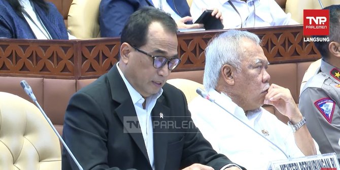 LIVE STREAMING: DPR Rapat dengan Menhub & MenPUPR Soal Mudik Lebaran 2023